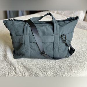 SOLD Lululemon on my level duffel bag